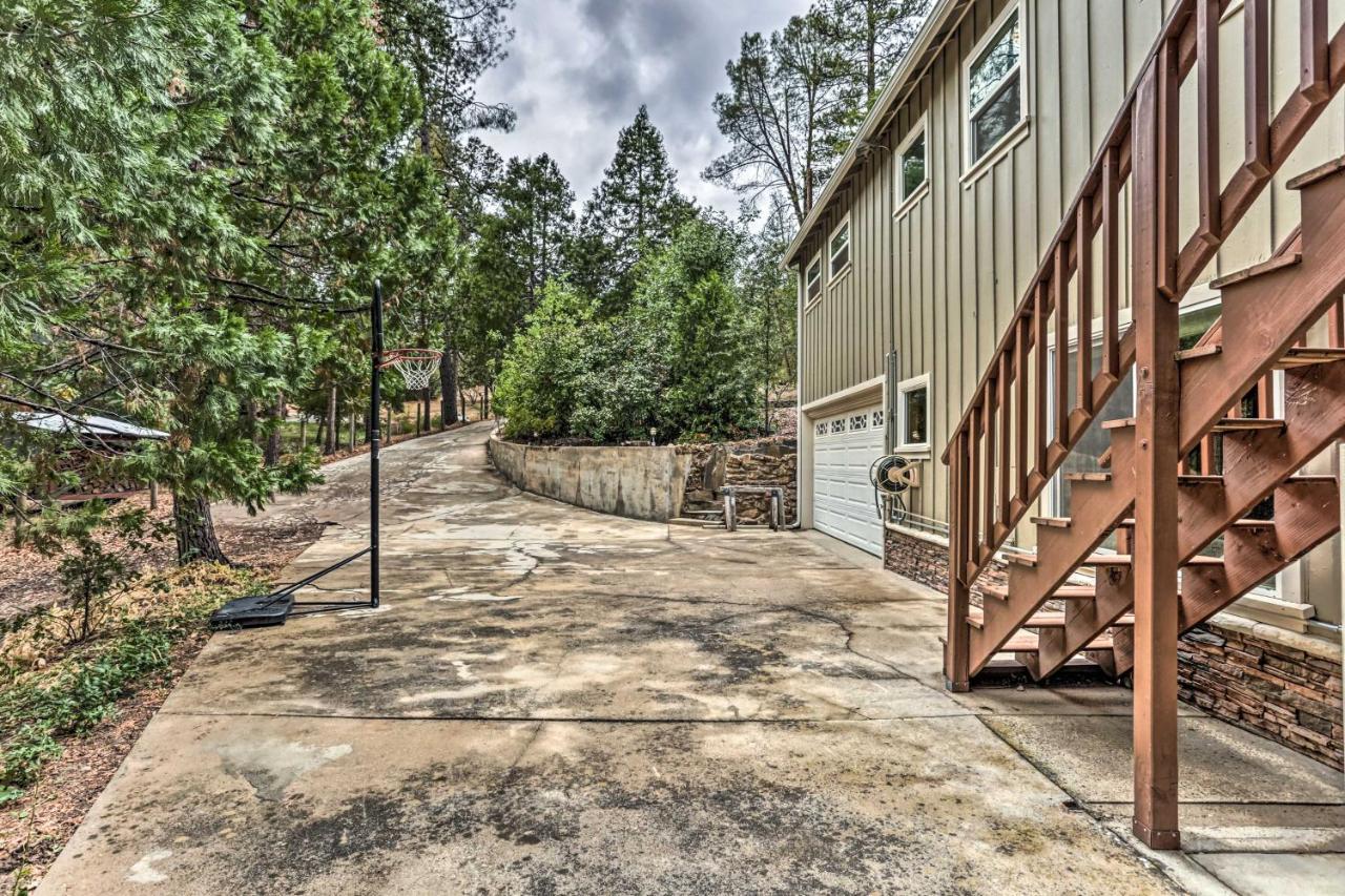 Rustic Oakhurst Retreat Less Than 4 Mi To Bass Lake! Vila Exterior foto