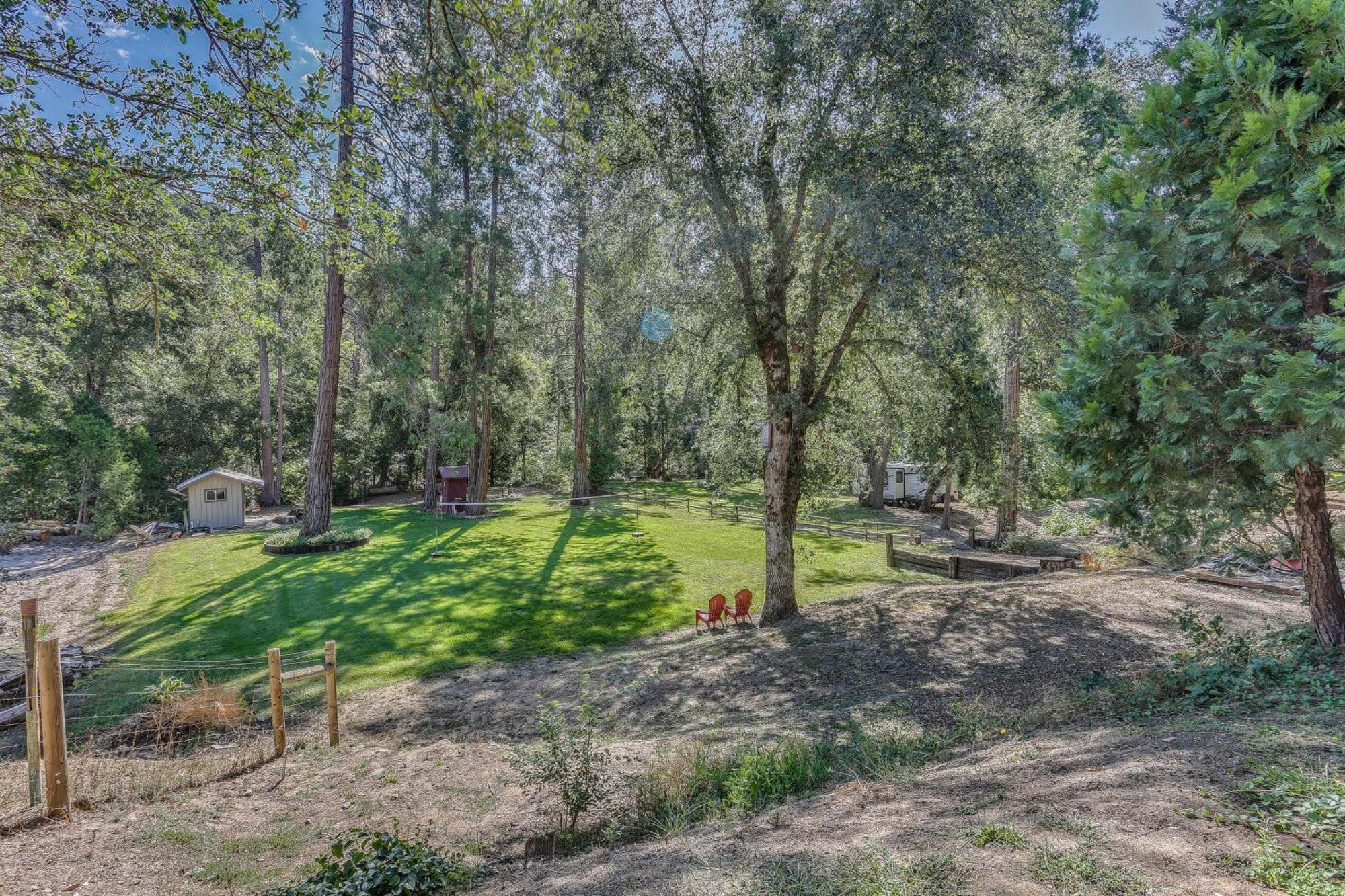 Rustic Oakhurst Retreat Less Than 4 Mi To Bass Lake! Vila Exterior foto