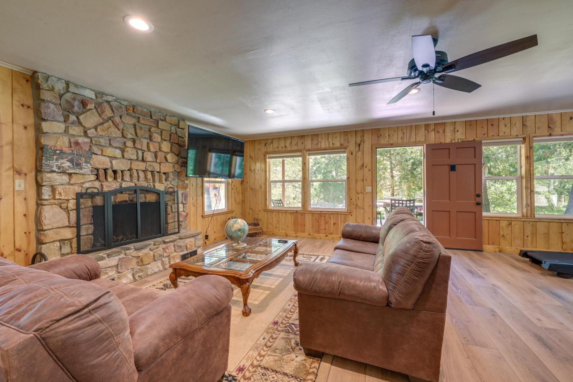 Rustic Oakhurst Retreat Less Than 4 Mi To Bass Lake! Vila Exterior foto