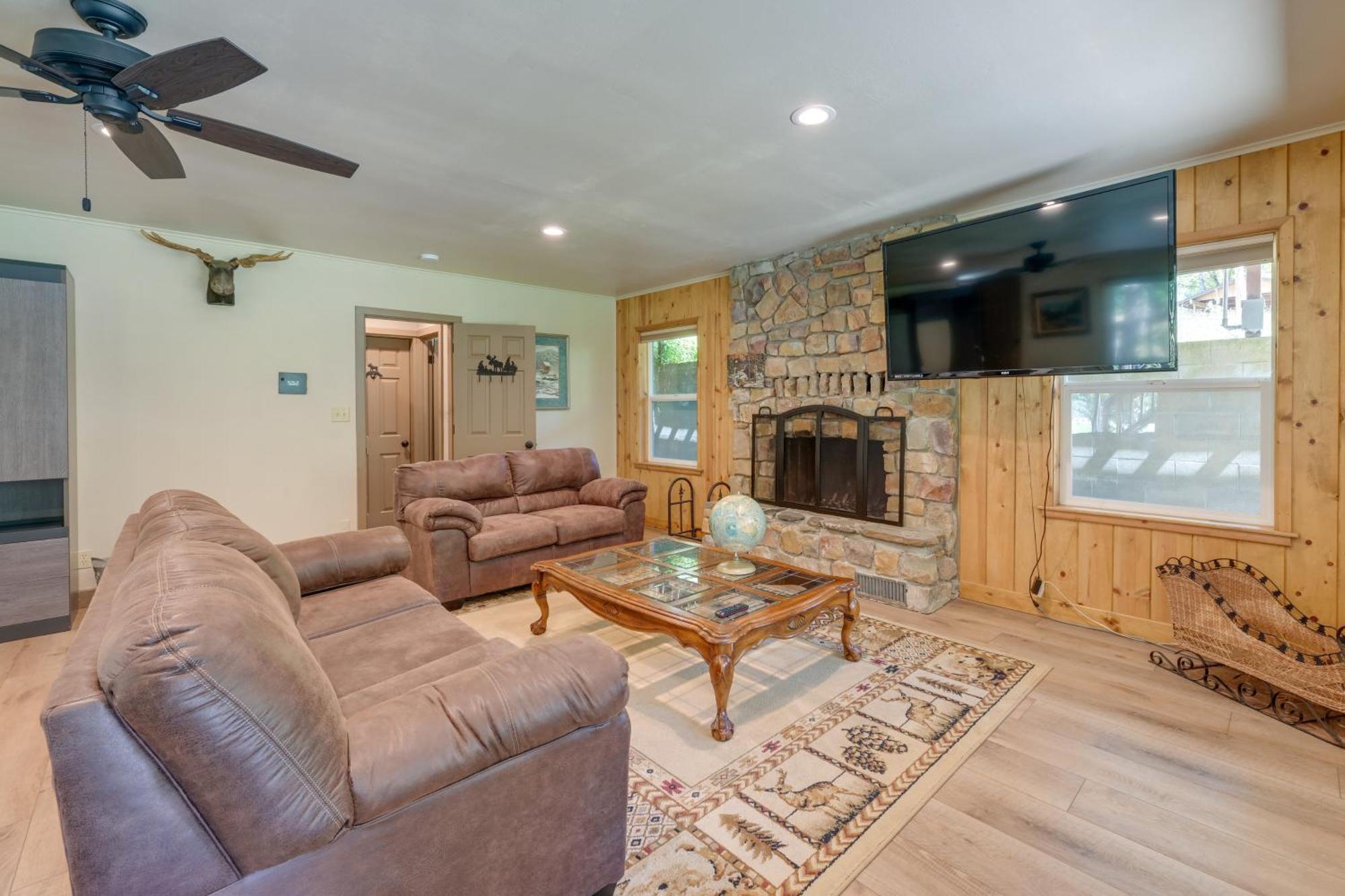 Rustic Oakhurst Retreat Less Than 4 Mi To Bass Lake! Vila Exterior foto